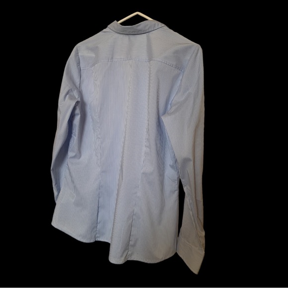 H&M Blue and White Striped Shirt - Picture 3 of 7